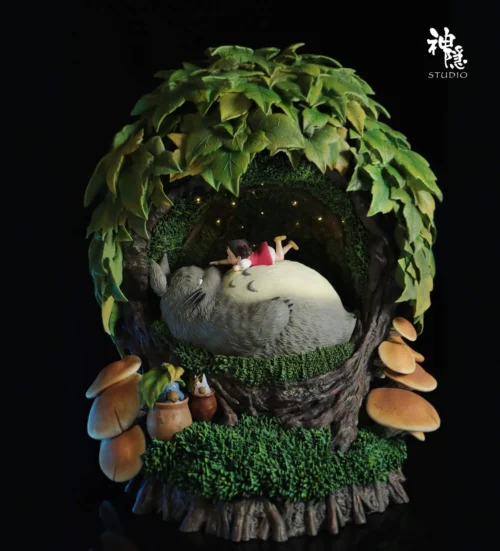 Silhouette Moment Series Rest in Tree Hollow with LED - My Neighbor Totoro Resin Statue - ShenYin Studio