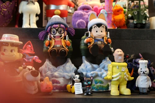 Arare/ Arale & Piisuke Soramame - Dr. Slump Resin Statue - Lu Li Studio