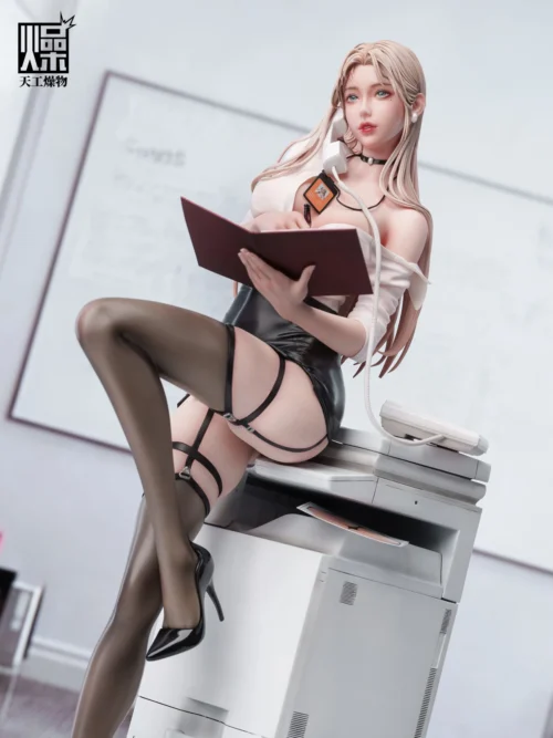 1/4 Scale Uniform Series 002 Private Secretary - Original Design Resin Statue - TGZW Studio