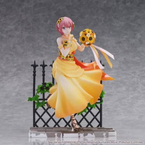 1/7 Scale Floral Dress Ver. Ichika Nakano - 5Toubun no Hanayome Official Statue - SSF Studios