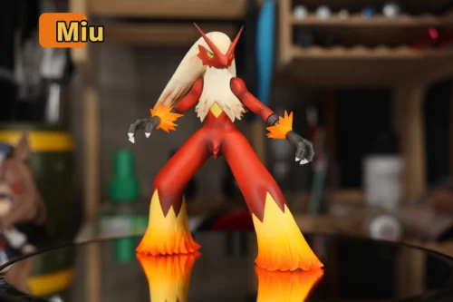Blaziken - Pokemon Resin Statue - Miu Studio