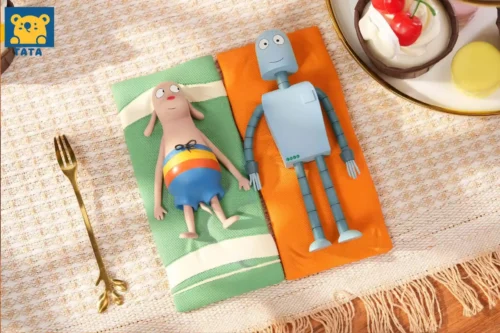 Dog & Robot - Robot Dreams Resin Statue - Tata Studio