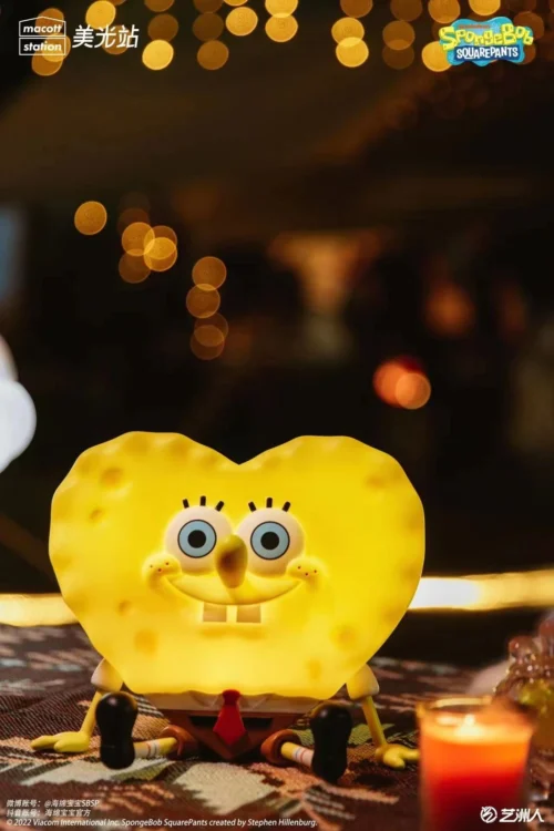 Licensed SpongeBob SquarePants Love Lamp with LED - SpongeBob SquarePants Statue - Macott Station