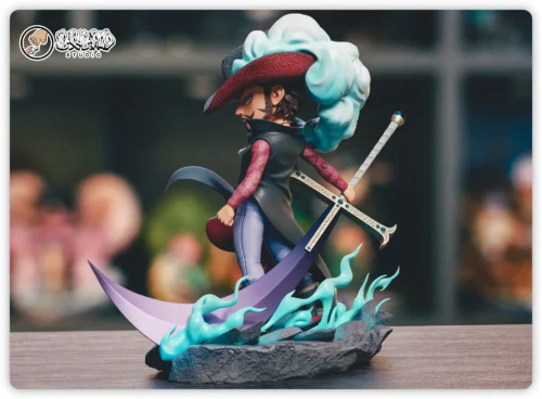Seven Warlords of the Sea Series 001 Dracule Mihawk - ONE PIECE Resin Statue - ShowHand Studios