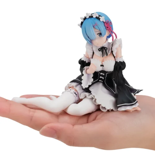 Rem On the Palm - Re:Starting Life From Zero in a Different World Official Statue - MegaHouse