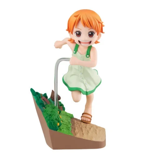 G.E.M. Series RUN! RUN! RUN! Ver. Childhood Nami - ONE PIECE Official Statue - MegaHouse