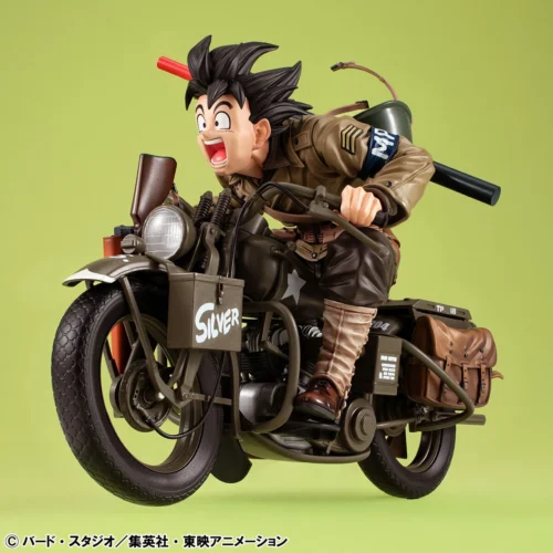 DESKTOP Son Goku Riding Motorcycle - Dragon Ball Official Statue - MegaHouse