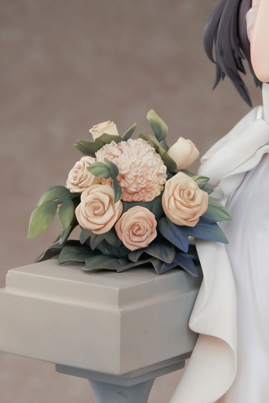 1/7 Scale Brilliant Belle Ver. Charybdis - Azur Lane Official Statue - APEX - Image 8