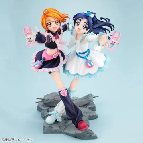 Lucrea Series Cure Black & Cure White - We Are Pretty Cure Official Statue - MegaHouse - Image 1