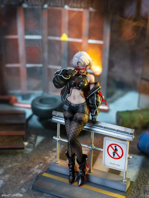 1/6 Scale Villain Racer Ver. Drake - Goddess of Victory: Nikke Official Statue - kawa design - Image 2
