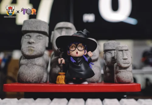 WCF Scale Witch Arare/ Arale - Dr. Slump Resin Statue - ZOR Studios - Image 1