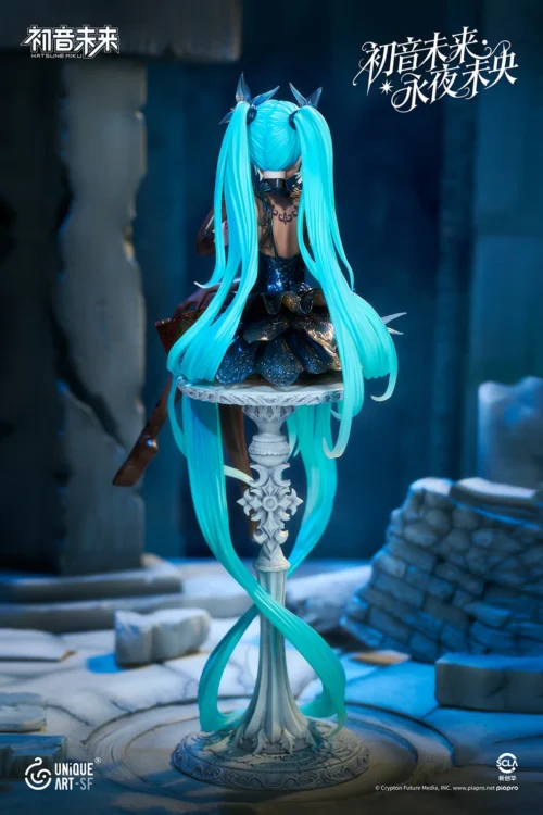 1/6 Scale Hatsune Miku - VOCALOID Official Statue - Unique Art Studios - Image 2