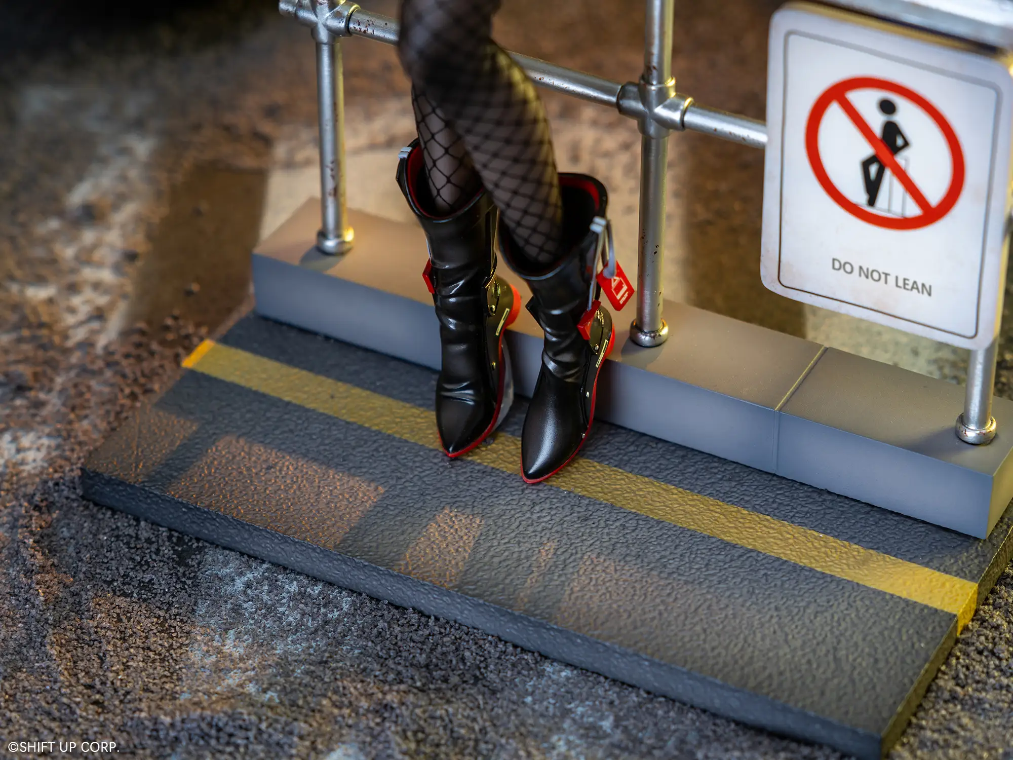 1/6 Scale Villain Racer Ver. Drake - Goddess of Victory: Nikke Official Statue - kawa design - Image 11