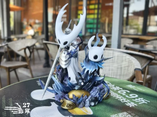 A New Legacy - Hollow Knight Resin Statue - 27Yu Studios - Image 2