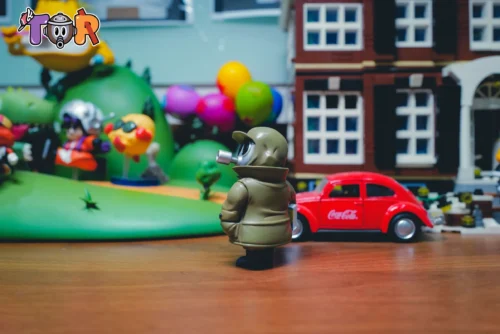 WCF Scale Clutching Book Akira Toriyama - Dragon Ball Resin Statue - ZOR Studios - Image 2