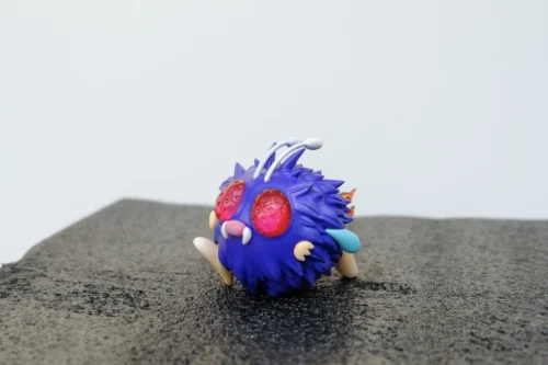 1/20 Scale World Zukan Original Colour Venonat - Pokemon Statue - ZM-Studio - Image 2