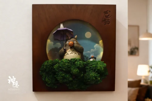 Wall Hanging Series Greenery in the Moonlight with LED - My Neighbor Totoro Resin Statue - ShenYin Studio - Image 1