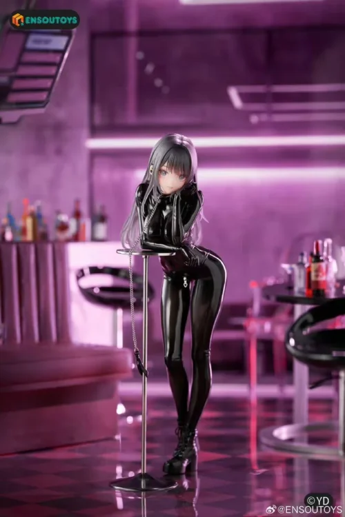 "Official 1/6 Kurokawa Miu figure by ENSOUTOYS, showcasing an exquisite sculpt and dynamic pose with captivating visual appeal, a premium collectible."