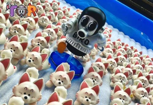 "Detailed views of the exclusive WCF scale Akira Toriyama walking dog figure, highlighting whimsical sculpted details."