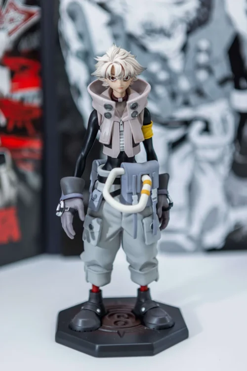 "Limited Edition 1/8 & 1/6 Lude Resin Statue, a grim dark fantasy warrior with intricate armor, scythe, and abyssal base."