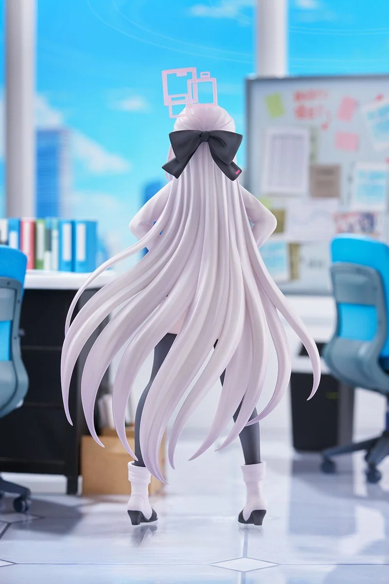"Blue Archive Kay 1/7 scale statue. Dynamic poses, intricate sailor uniform, and exclusive interchangeable head, presented from multiple premium angle."