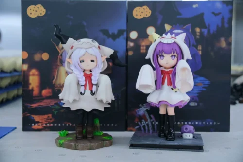 "Artistic variant color Frieren Pokémon crossover figures depicting chibi Mimikyu Frieren and Gengar Fern, showcasing their exclusive dark palette."
