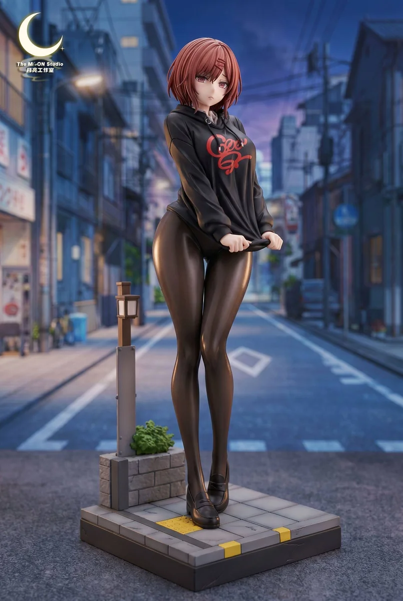 "Premium Higuchi Madoka 1/6 Idolmaster Shiny Colors resin statue, revealing customizable leg options and intricate sculpted details."