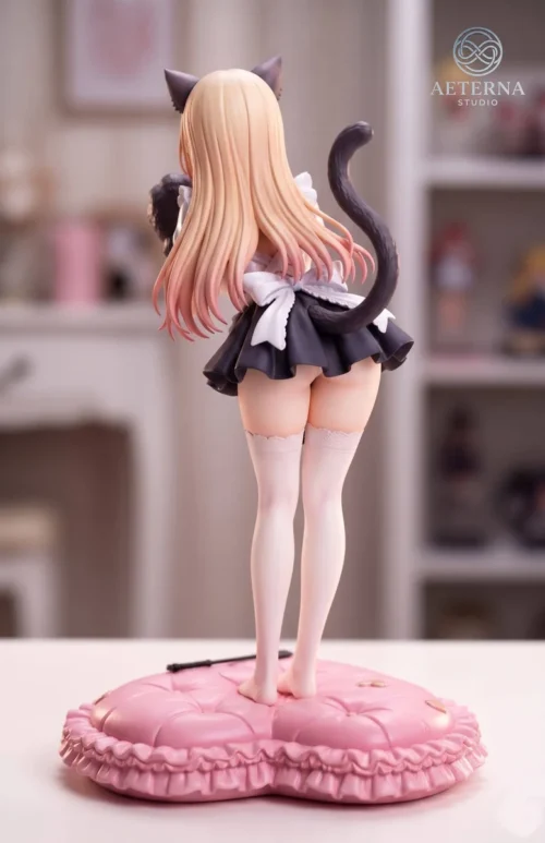 "Marin Kitagawa figure: Ultra-limited 1/6 resin statue by Aeterna Studio. High-detail views reveal intricate costume and dynamic seductive pose."