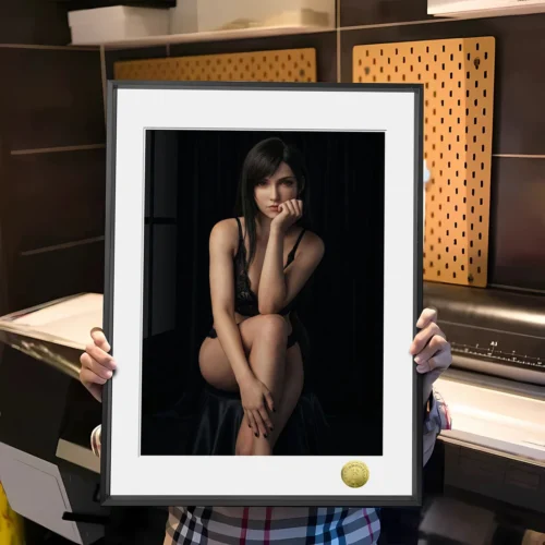 "Limited Edition Tifa Lockhart art decorative painting from Final Fantasy VII. Dynamic, vibrant, hand-numbered artwork by Huang Gua Studio for collect."