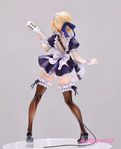 "Premium 1/7 Saber Band Fate/Stay Night statue. Dynamic rock vocalist Saber in punk design, detailed from all angles. Limited."