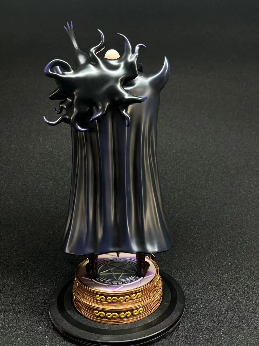 "Harald One Piece AR Studio statue gallery. Limited edition, highly detailed, dynamic pose, powerful character portrayal from many angles."