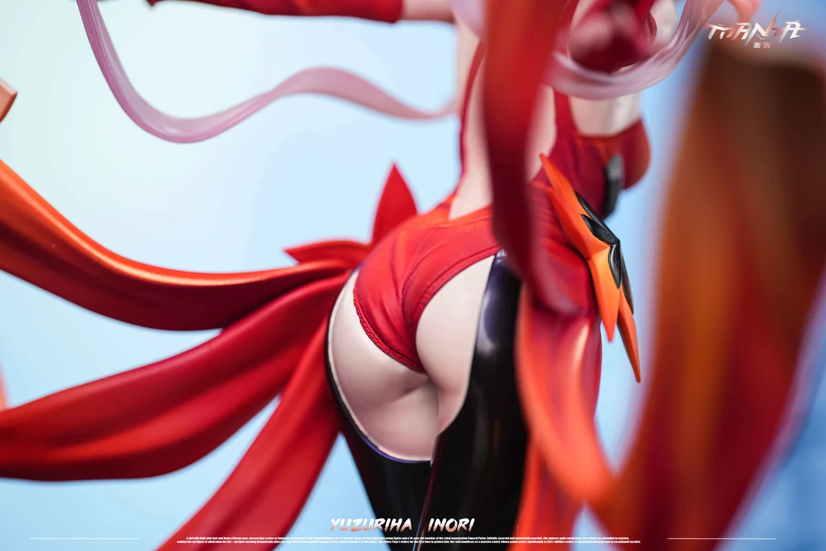 "Exquisite Inori Yuzuriha Guilty Crown statue by Manta Studio, showcasing dynamic pose, flowing attire, and intricate base details."