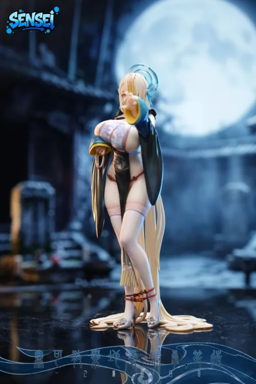 "Ultra-limited 1/6 scale Blue Archive Asuna Ichinose (Zombie Version) figure. Gallery reveals dynamic poses and intricate zombie attire details."
