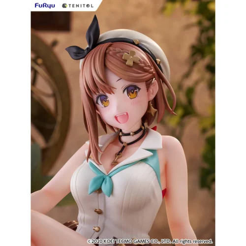 "Playful Ryza figure from Atelier Ryza. Multiple angles highlight her dynamic pose, iconic vibrant outfit, and exquisite sculpture."