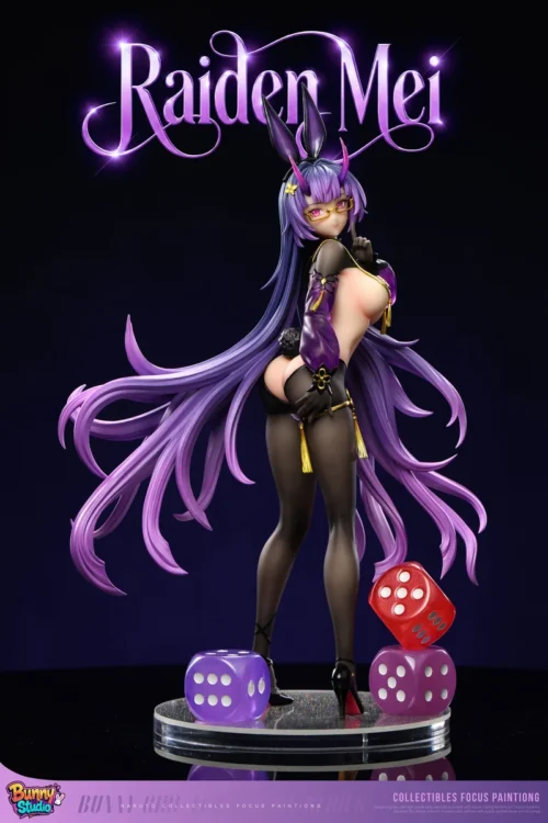 "Exquisite 1/6 Reverse Rabbit Mei original resin statue, showcasing a dynamic dark fantasy bunny girl with intricate details and a premium finish."