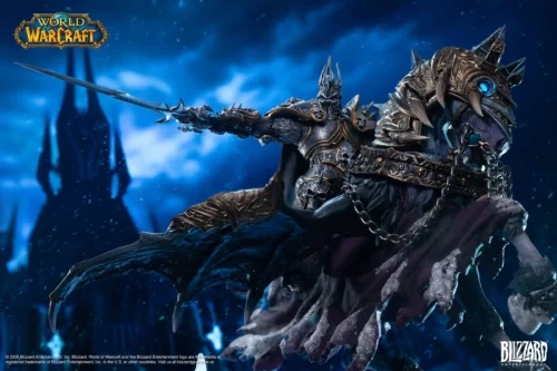 Licensed The Lich King & Invincible with LED - World Of Warcraft Resin Statue - Blizzard Entertainment - Image 2