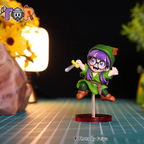 "Exclusive Dr. Slump Arale & Senbei Norimaki WCF Treasure Hunt figure by TOR-Studios. Playful chibi details and adventure poses from all angles."