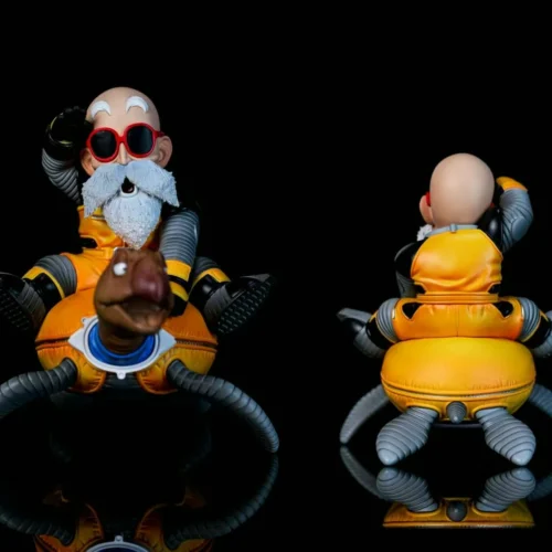 "Exclusive WCF scale Astronaut Master Roshi and Turtle Dragon Ball figure diorama, showcasing a whimsical space adventure with intricate details."