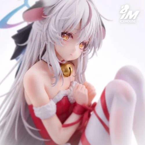 "Exquisite 1/6 Yedan Xiaonai - Xin Nai Christmas anime figure by ICEMOUSE Studio, showcasing premium resin artistry with a charming, detailed festive."