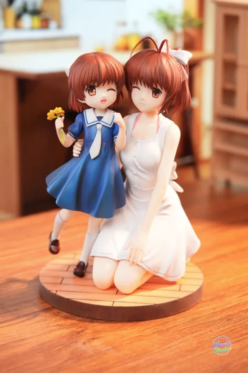"Nagisa Furukawa and Ushio Okazaki Clannad statue. This premium figure perfectly captures their tender mother-daughter embrace, a serene and cherished."