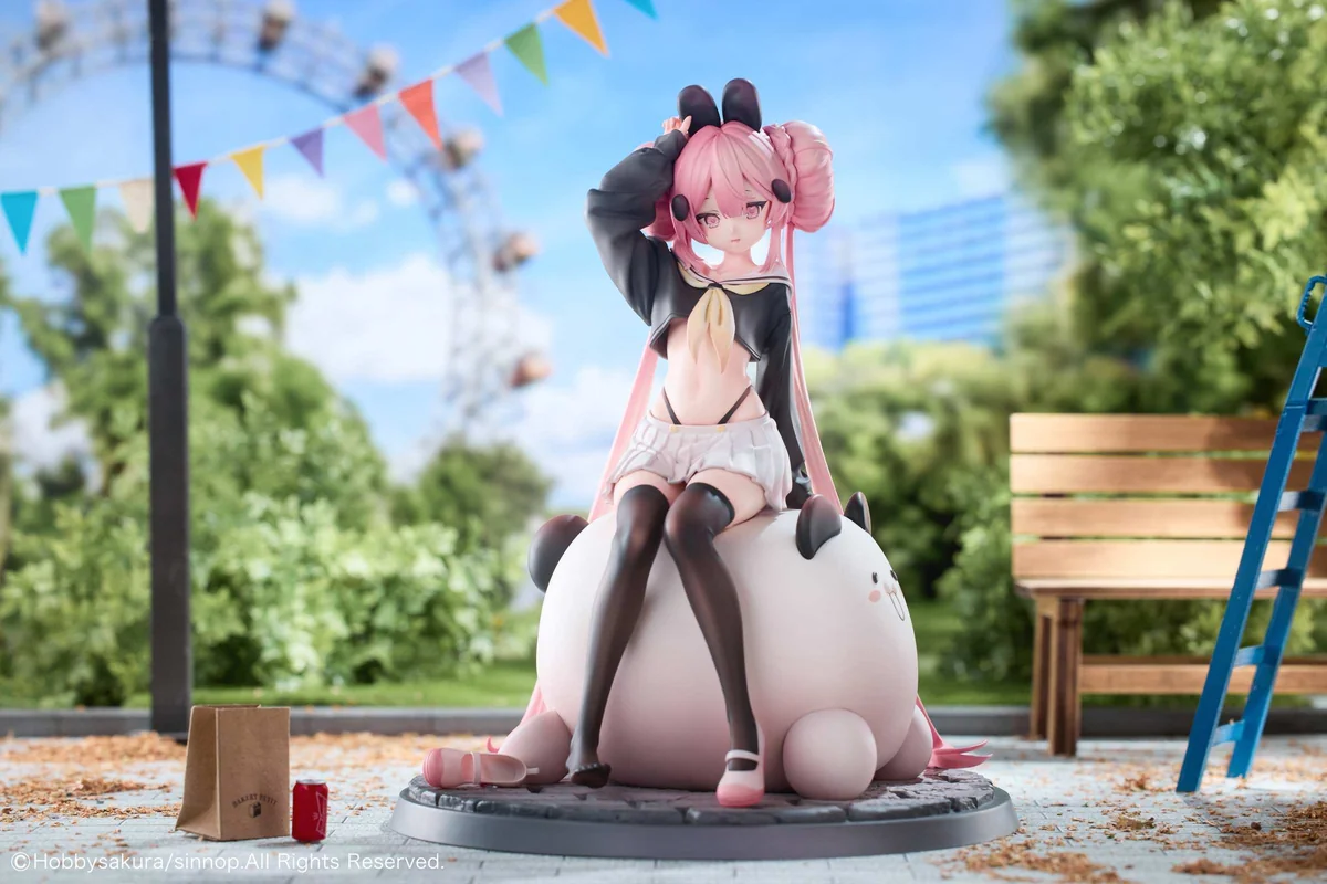 "Official Hobbysakura Studio 1/6 真点P Casual Ver. statue. An elegant figure capturing 真点P's unique personality in charming casual attire."