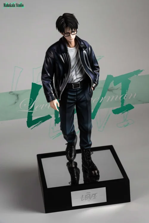 "Mahakala Studio's ultra-limited Levi Ackerman & Erwin Smith Attack on Titan Reimagined Leather statue, showcasing exclusive alternate sculpts."