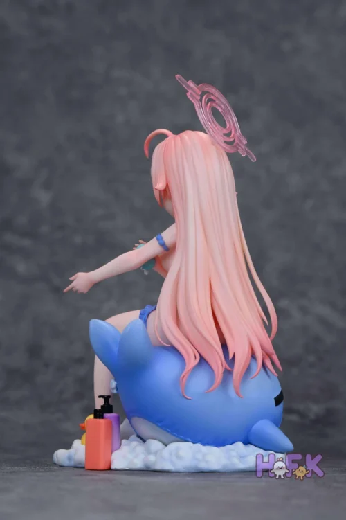 "Multiple detailed views of the exclusive HFK Studio 1/6 Blue Archive Takanashi Hoshino GK figure, highlighting her charming bath-themed pose."