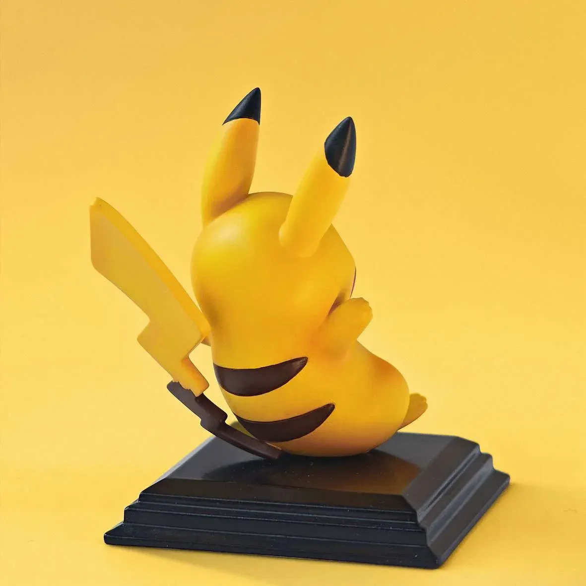 "Limited Edition 1/10 Pikachu 30th Anniversary Card Figure. Dynamic pose, vibrant colors, sculpt details inspired by classic Pokémon card art."