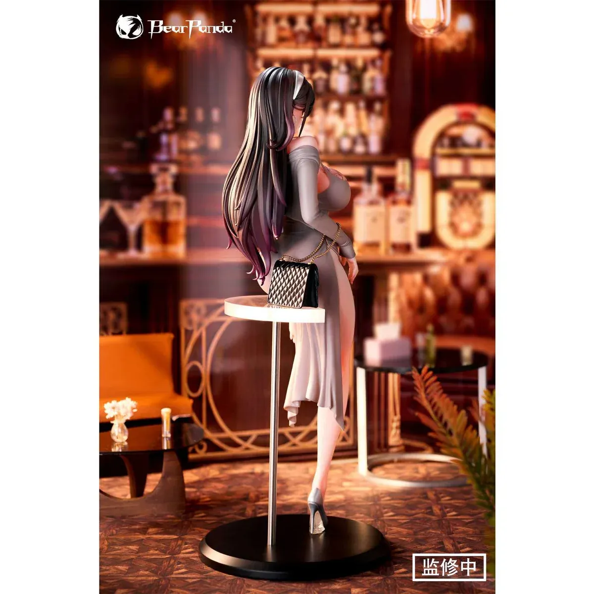 "1/4 Night's Pact Style Original Character Figure by Bearpanda × KPring Studio. Gallery details her sleek black dress and fine sculpting."