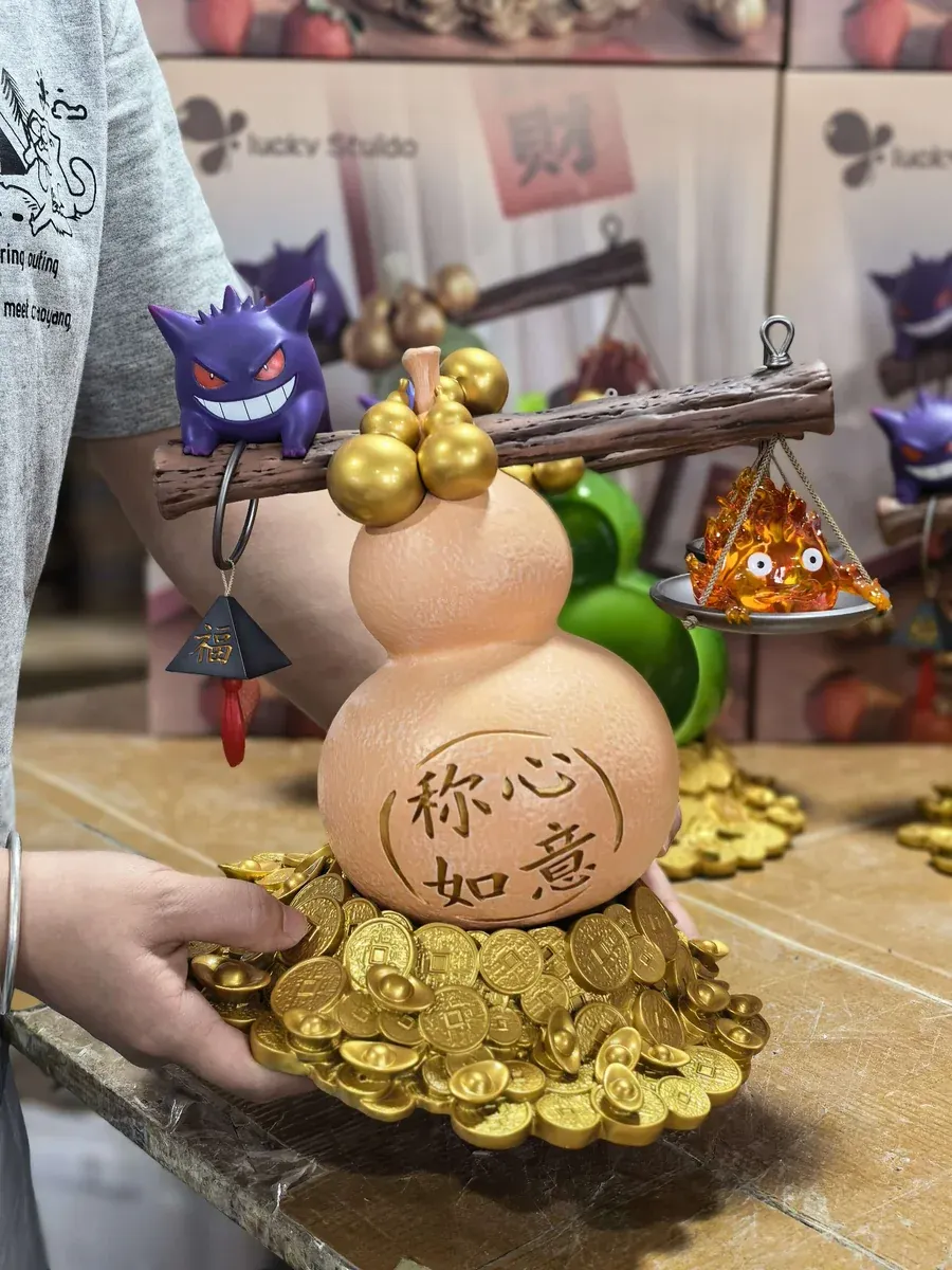 "Gengar Calcifer LED resin statue gallery, showcasing artistic whimsical ghostly fire, mystical details, and illuminated fortune-attracting charm."
