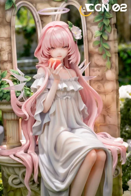 "Detailed gallery views of the limited edition 1/7 Lemuen & Lemuel Arknights resin statue, showcasing intricate sculpting, dynamic poses."