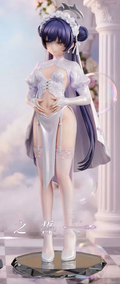 This White Ver. of the dual black and white 1/6 Blue Archive Kisaki bride figure features an ivory lace gown, pearls, bubbles, and marble columns.