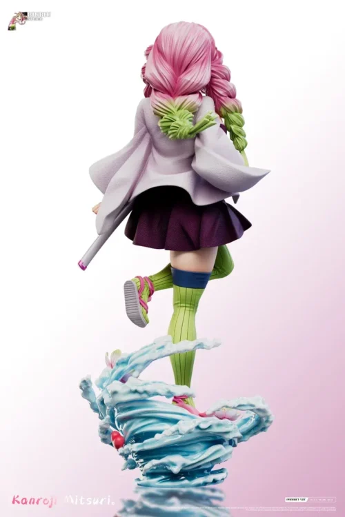 "Views of the premium 1/6 Mitsuri Kanroji Demon Slayer resin statue, showing its dynamic pose, intricate details, and exclusive dual head sculpts."
