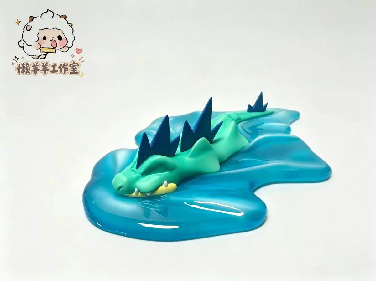 "Premium 1/20 Feraligatr Pokemon statue by Lazy Goat Studio. Dynamic Feraligatr figure erupts from waves, showing intricate details."